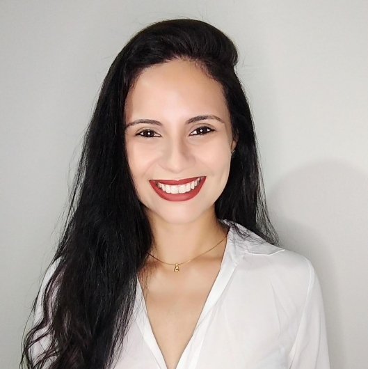 Amanda Souza de Borba
