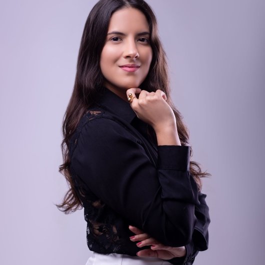 Luiza Barros