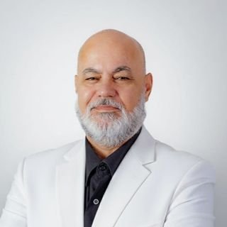 Dr. Flavio Andrade