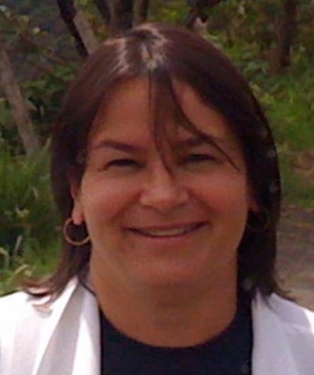 Dra. Thais Helena Bastos Pinto