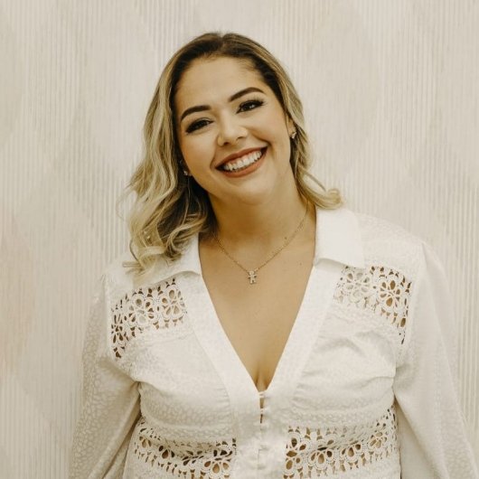 Dra. Juliana Marques Caixeta