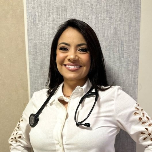 Dra. Fernanda Bueno