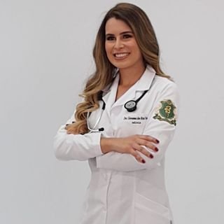 Dra. Giovanna Dos Reis Faria