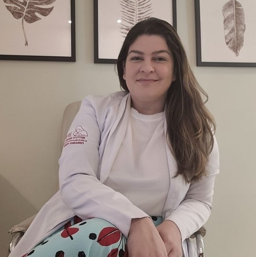 Dra. Fernanda Vasconcellos