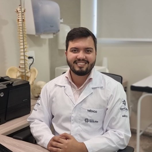 Dr. Guilherme Coutinho de Oliveira