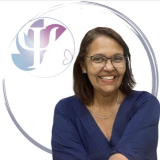 Dra. Cristiane Amado