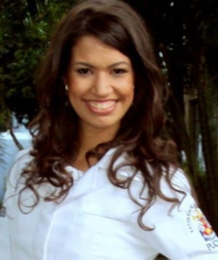Dra. Débora Pinto