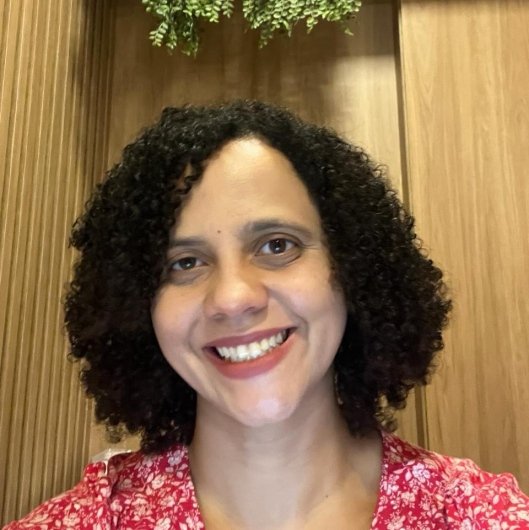 Dra. Mariângela Alves Souza