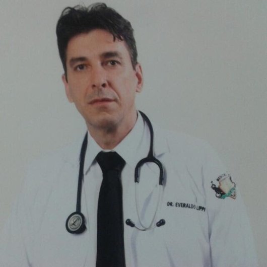 Dr. Everaldo Lippi