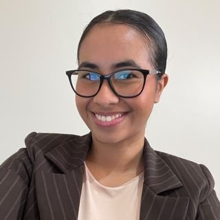 Dra. Ingrid Matos