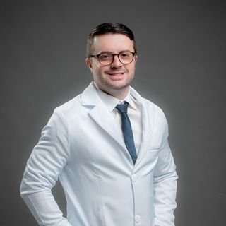 Dr. Vinicius Rocha