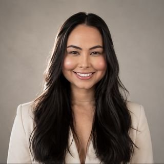 Dra. Larissa Hanate