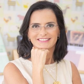 Dra. Lilian M. Lopes