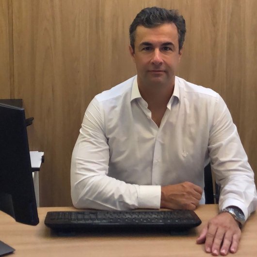 Dr. Marcelo de Paula Galesso