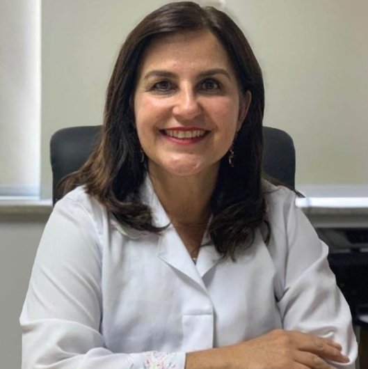 Dra. Christiane Saliba Helmer