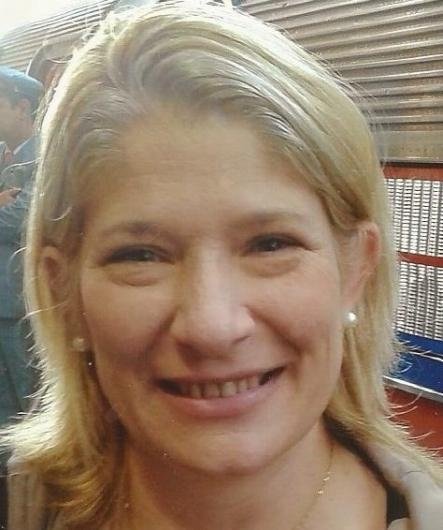 Claudia De Oliveira Bonorino