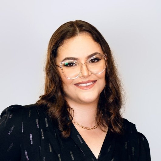 Dra. Mariana Vieira Soares