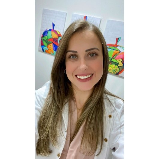 Dra. Fernanda Weiss