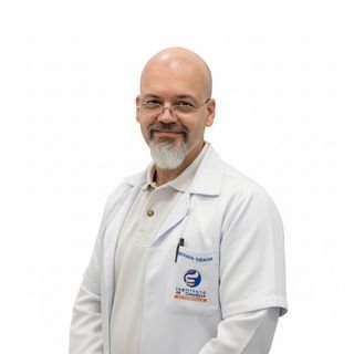 Dr. Ricardo Lemos