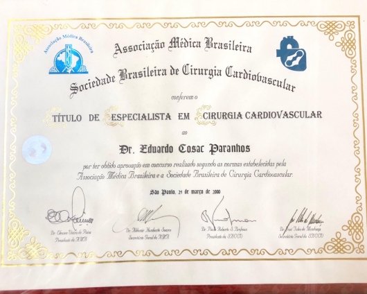 Dr. Eduardo Cosac Paranhos
