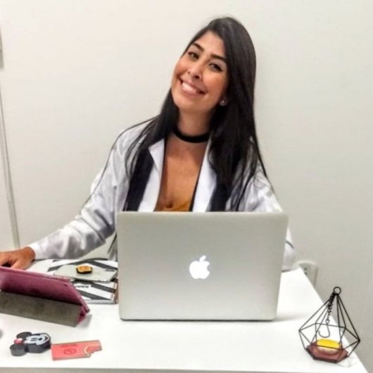 Karine Ribeiro