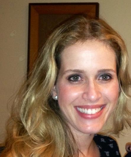 Dra. Fernanda Tolstoy