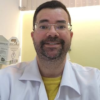 Dr. Helio Domingues Malheiros Junior .