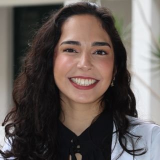 Dra. Barbara Santos Rocha