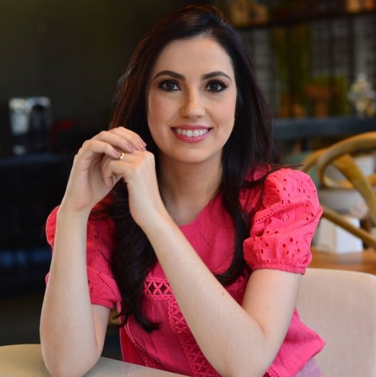 Dra. Thaís de Carvalho Vilela