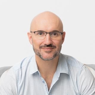 Dr. Fernando Simonetti