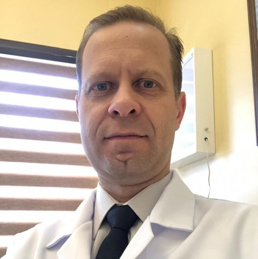Dr. Rodrigo Bühler