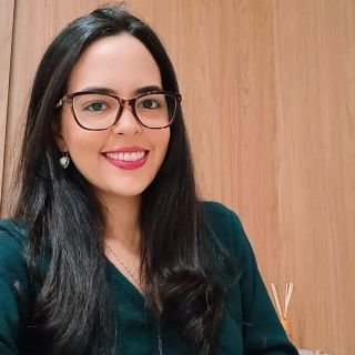 Dra. Marcyelle Gomes