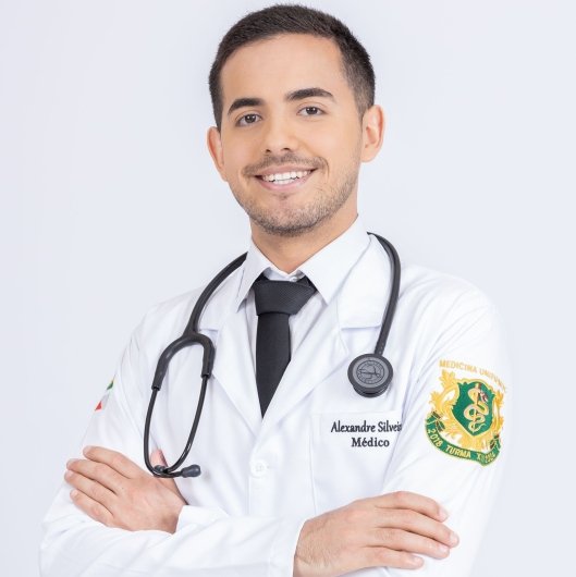 Dr. Alexandre Vitor Dias Silveira