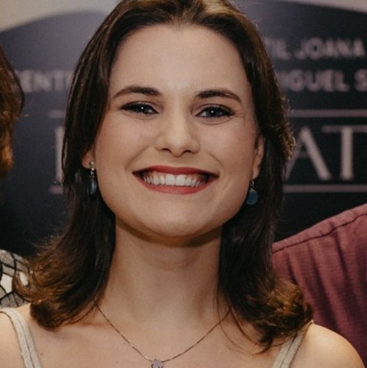 Dra. Paula Maiara Justen