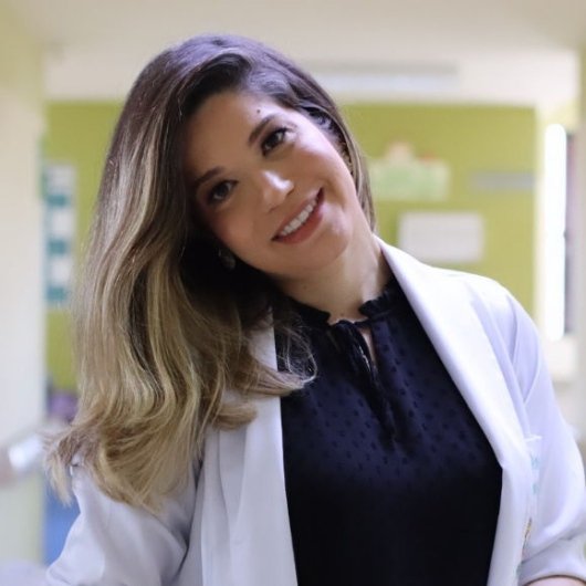 Dra. Camila Ferreira Vasconcelos