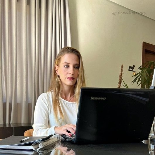 Camila Lasaro