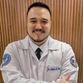 Dr. Fabrício Ruiz