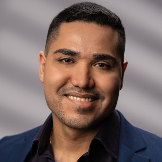 Dr. Danilo Aquino