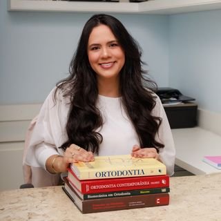 Dra. Iasmim Rafaela Sampaio de Andrade