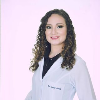 Dra. Loraine Andrade