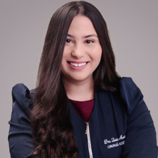 Lívia Rodrigues Cruz de Mesquita