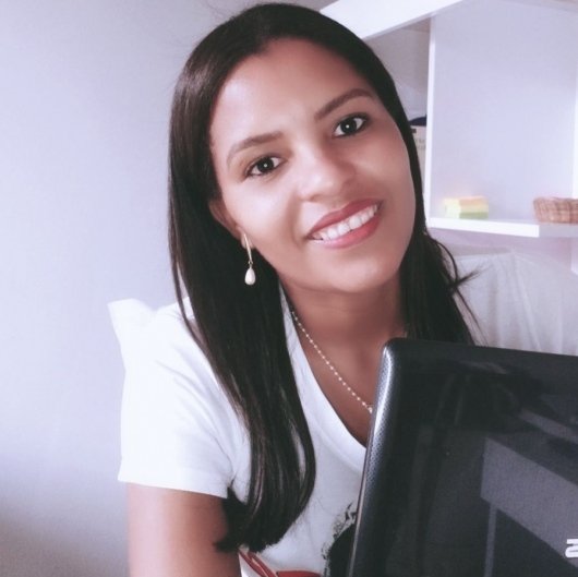 Adriela Almeida Guimarães