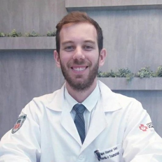 Dr. Igor Fiorese Vieira