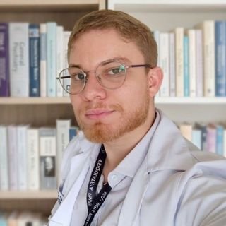 Dr. Yago Gonçalves