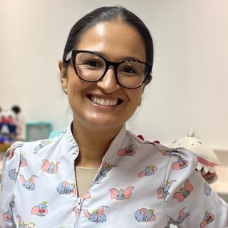 Dra. Cássia Mendes