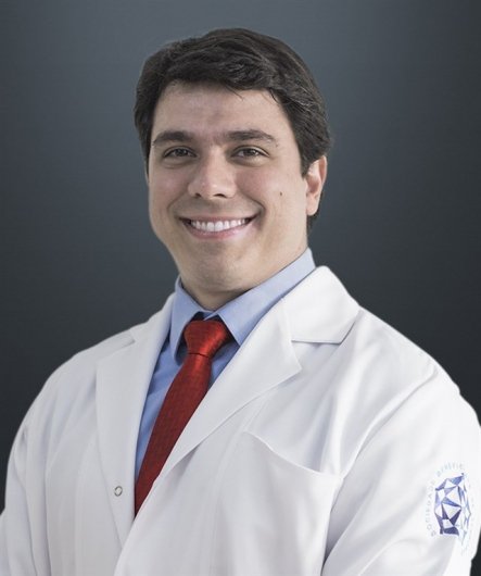 Dr. Bruno Alves Rudelli