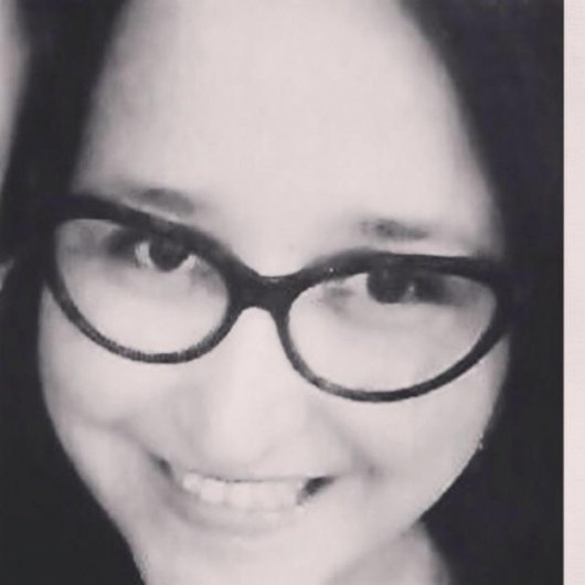 Dra. Ana Luiza Faria