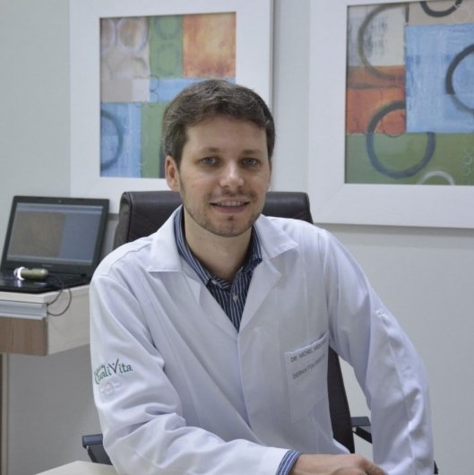 Dr. Michel Mentges