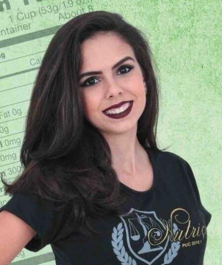 Natânia Vieira