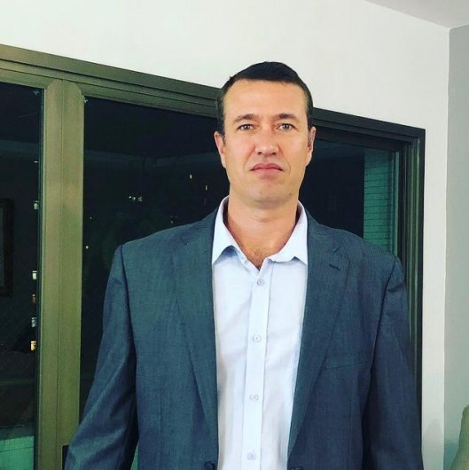 Dr. Gustavo Coulon Perim